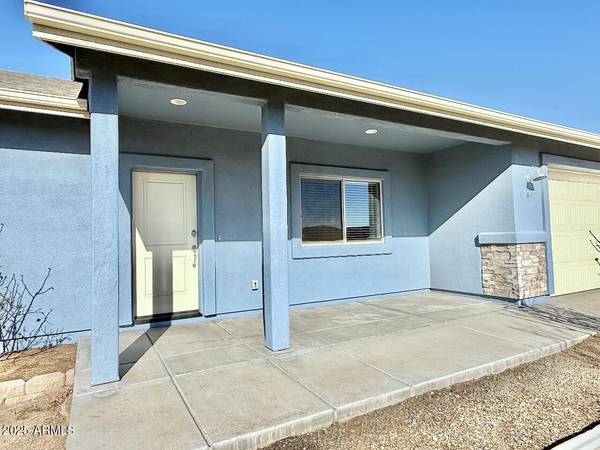 Mayer, AZ 86333,17642 E TRAILS END Road