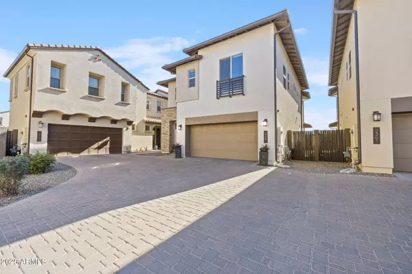 2357 W Gloria Lane, Phoenix, AZ 85085