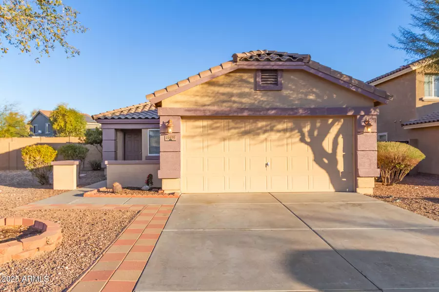 22270 W DESERT BLOOM Street, Buckeye, AZ 85326