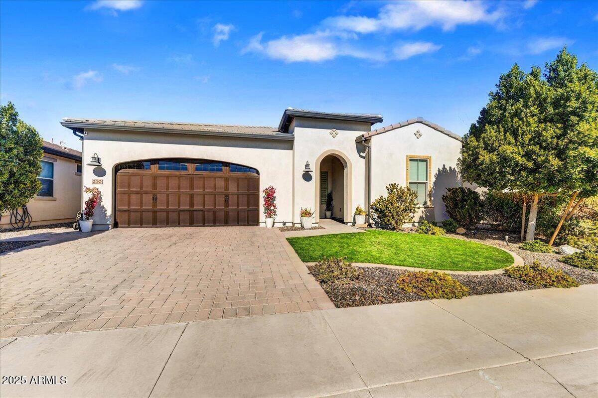 Queen Creek, AZ 85140,210 E BERGAMOT Lane