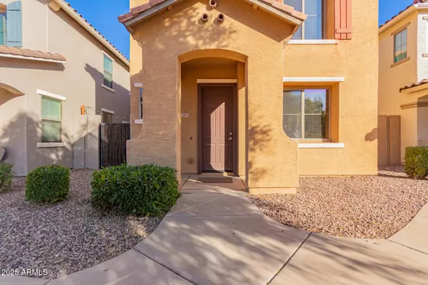 2875 S KEY BISCAYNE Drive, Gilbert, AZ 85295