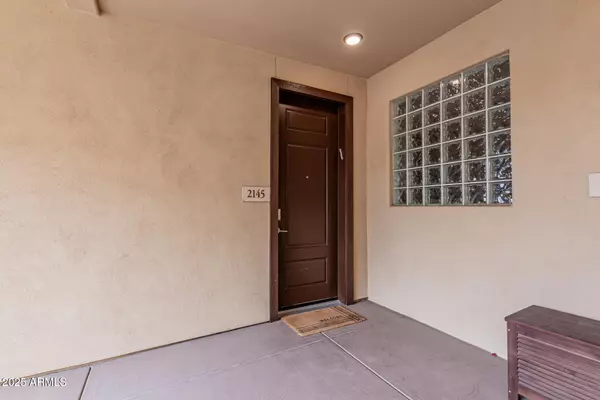 Phoenix, AZ 85054,17850 N 68th Street #2145