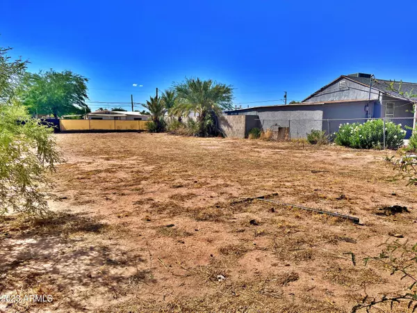 Casa Grande, AZ 85122,313 S Top and Bottom Street #-