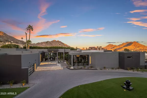 Paradise Valley, AZ 85253,7223 N BLACK ROCK Trail