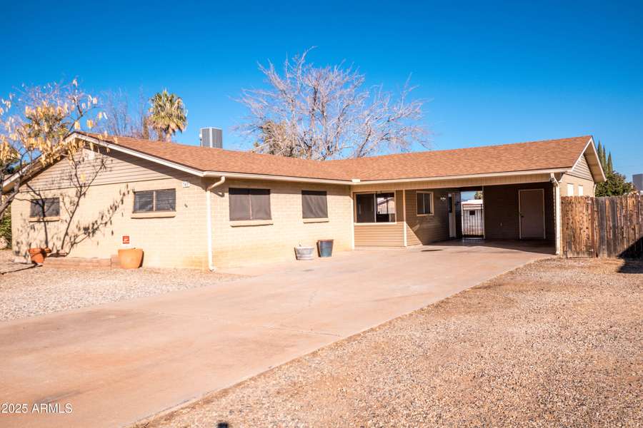 549 HOWARD Drive, Sierra Vista, AZ 85635