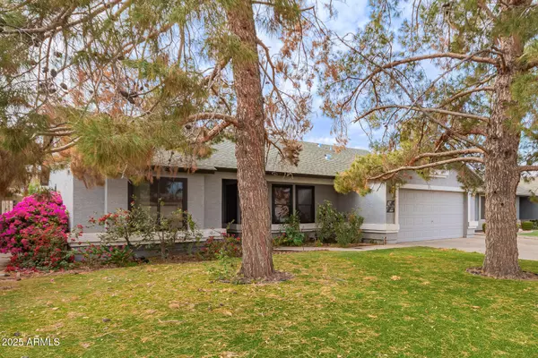 Phoenix, AZ 85042,1427 E IRWIN Avenue