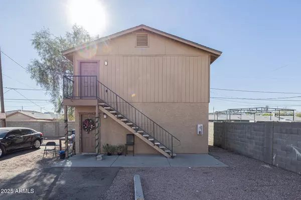 Phoenix, AZ 85040,2439 E MOBILE Lane #202