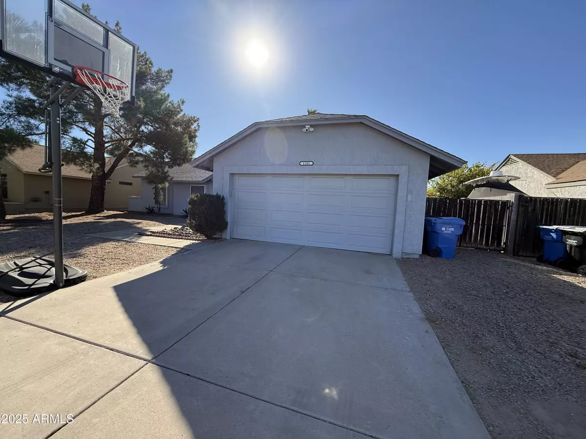 Phoenix, AZ 85027,1101 W MOHAWK Lane