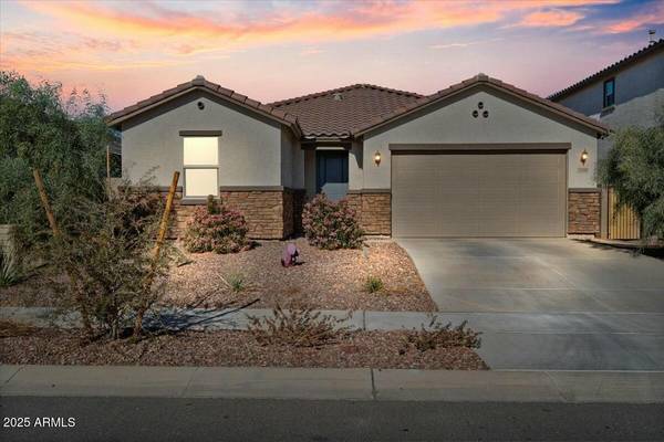 17838 W GAMBIT Trail, Surprise, AZ 85387