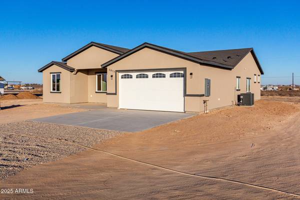 Tonopah, AZ 85354,2875 S 364TH Drive