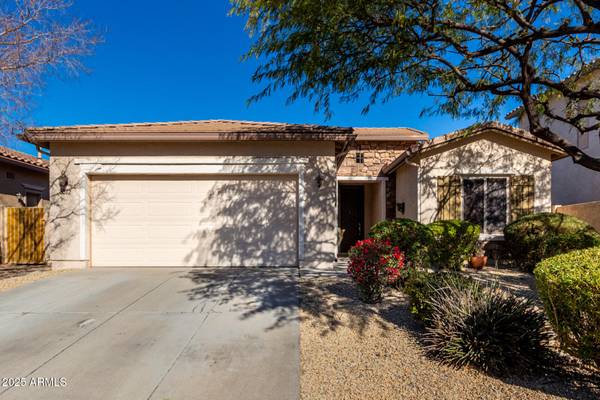 5512 W CAVEDALE Drive, Phoenix, AZ 85083