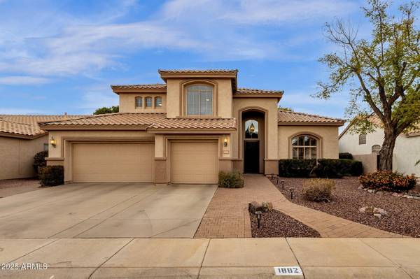 1882 W CANARY Way, Chandler, AZ 85286