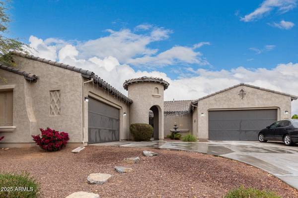 Litchfield Park, AZ 85340,14918 W ESCONDIDO Drive