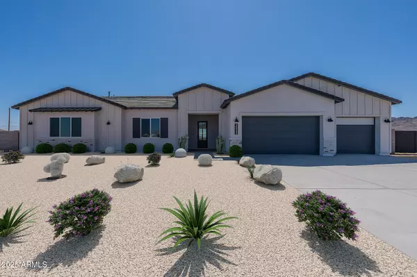 27034 N 153rd Drive, Surprise, AZ 85387