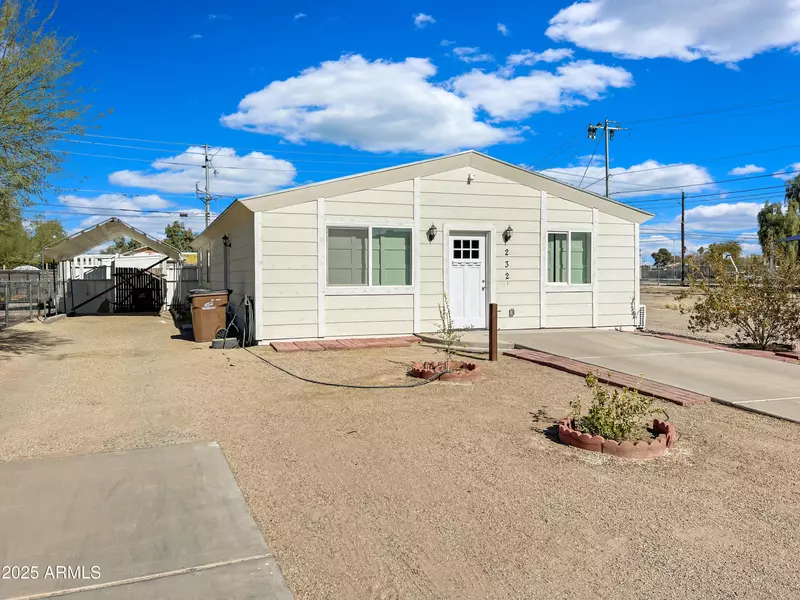 232 W LINCOLN Avenue, Coolidge, AZ 85128