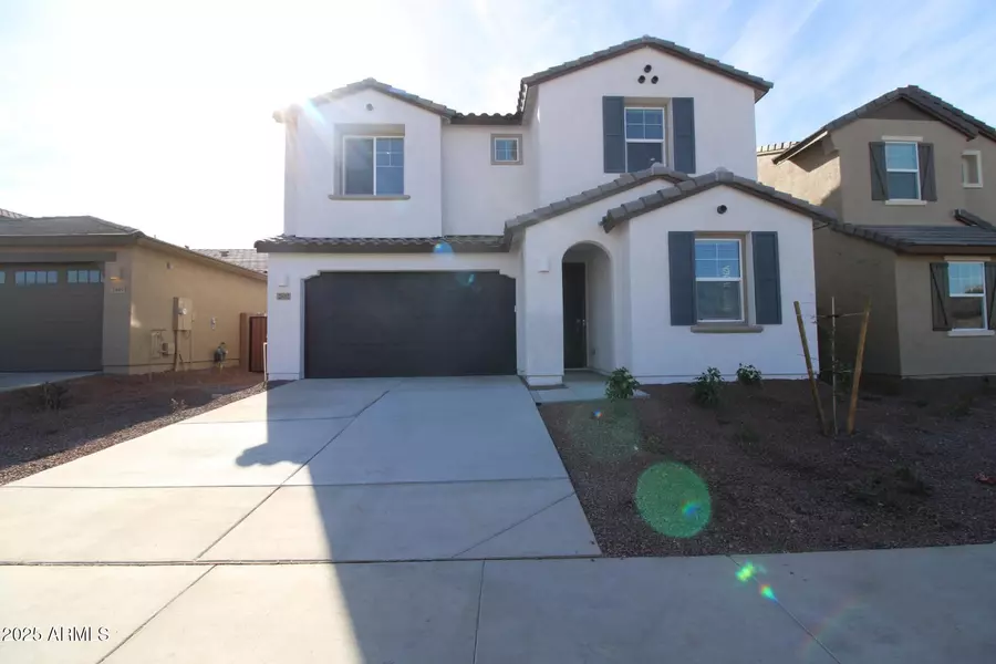 2885 E Frontiersman Lane, San Tan Valley, AZ 85140