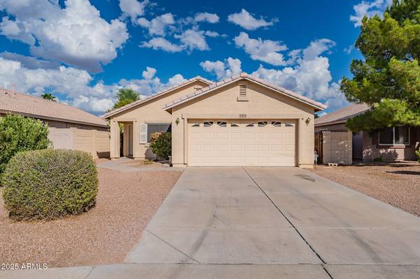 3555 S MOCCASIN Trail, Gilbert, AZ 85297