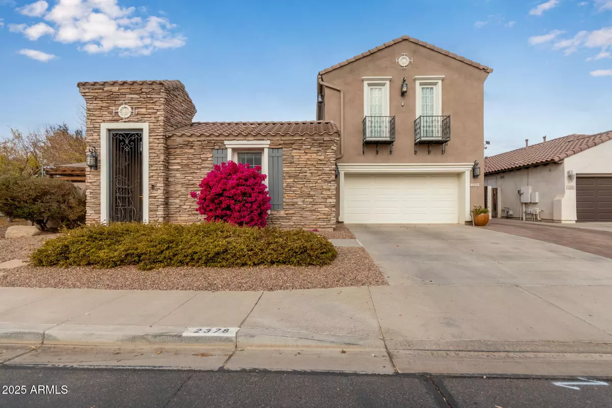 Chandler, AZ 85286,2378 E WISTERIA Drive