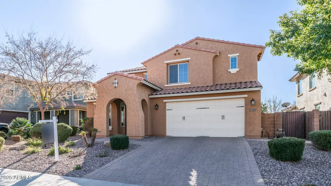 2389 E Hazeltine Way, Gilbert, AZ 85298