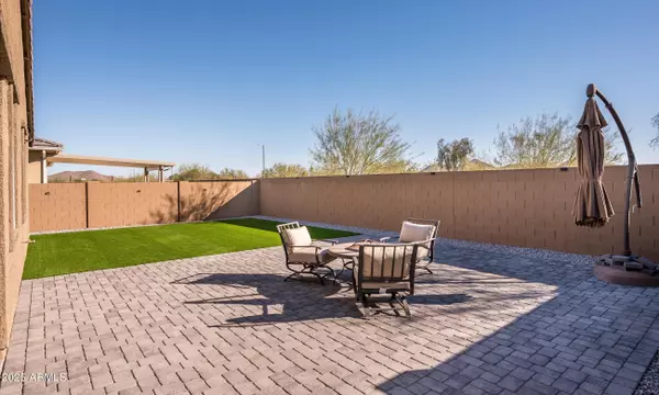 Phoenix, AZ 85085,2033 W BURNSIDE Trail