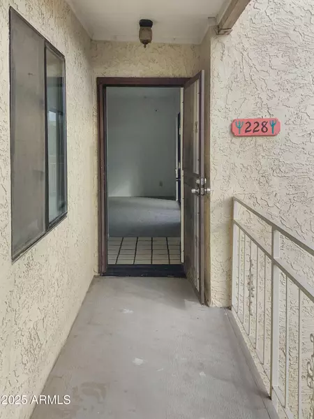 16635 N CAVE CREEK Road #228, Phoenix, AZ 85032