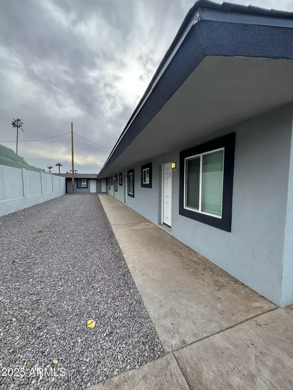 Chandler, AZ 85225,9 W HARRISON Street #1