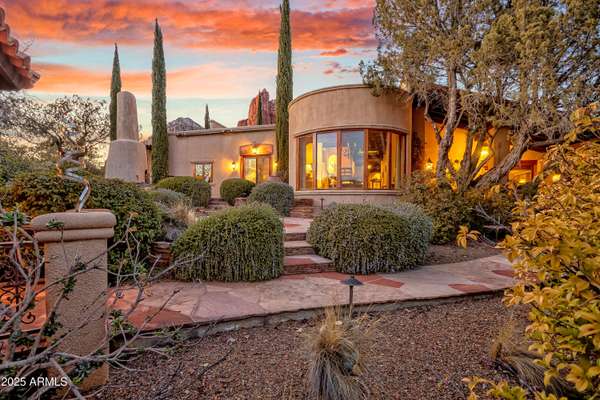 60 PINON SHADOWS Circle, Sedona, AZ 86336