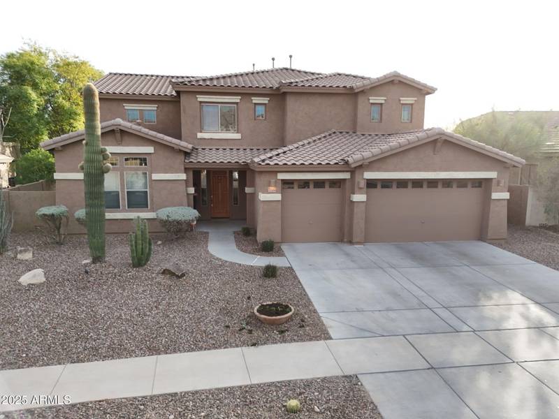 2209 W RED RANGE Way, Phoenix, AZ 85085