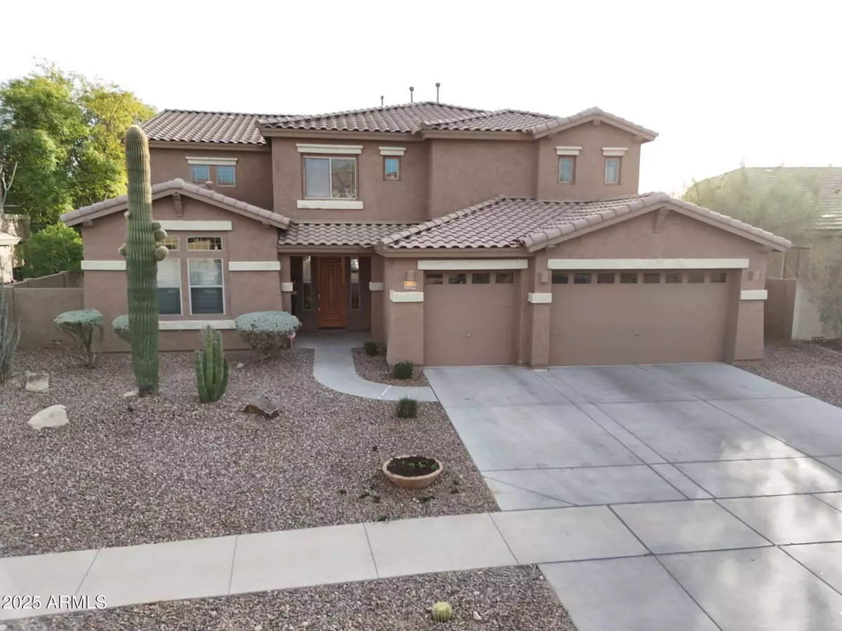 Phoenix, AZ 85085,2209 W RED RANGE Way