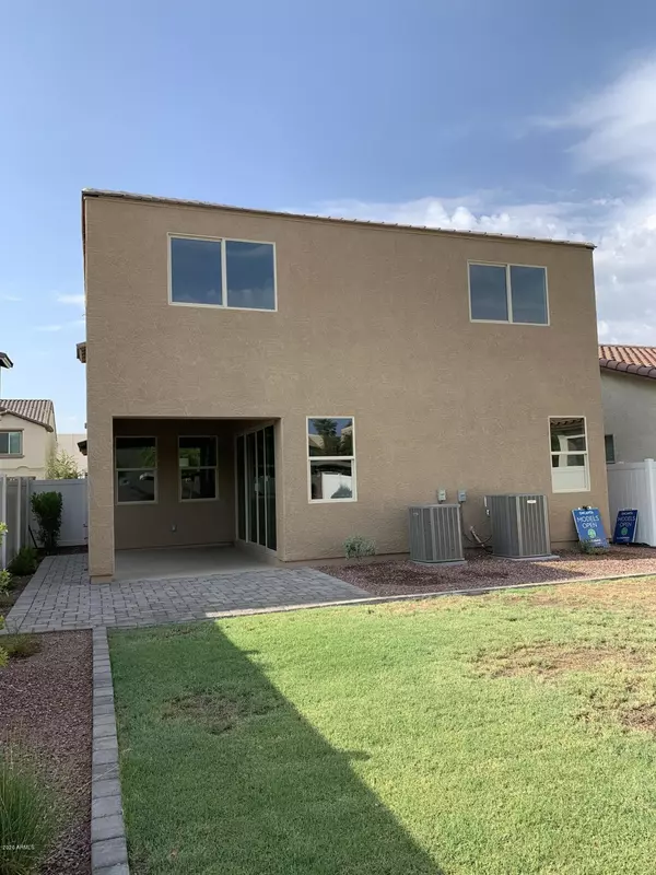 Tolleson, AZ 85353,9012 W JEFFERSON Street