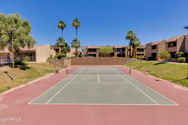 Scottsdale, AZ 85250,5877 N GRANITE REEF Road #2225