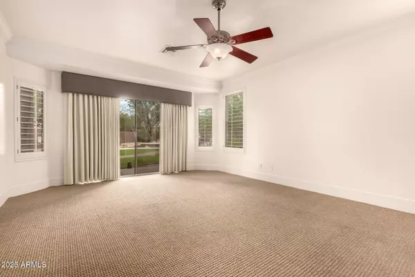 Phoenix, AZ 85083,5902 W GAMBIT Trail