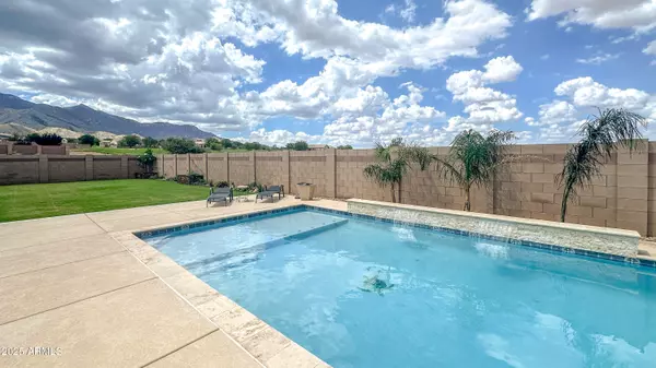 6351 E SADDLEHORN Circle, Hereford, AZ 85615