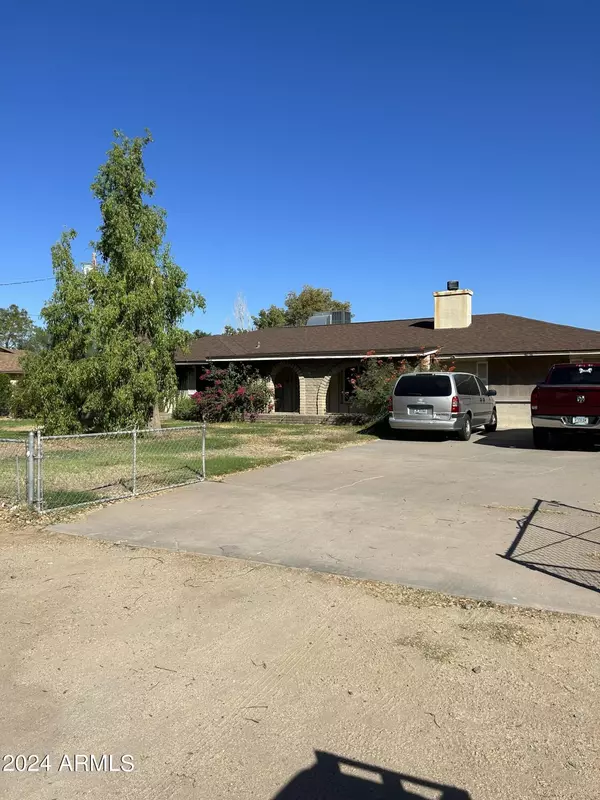 4038 W MORROW Drive, Glendale, AZ 85308