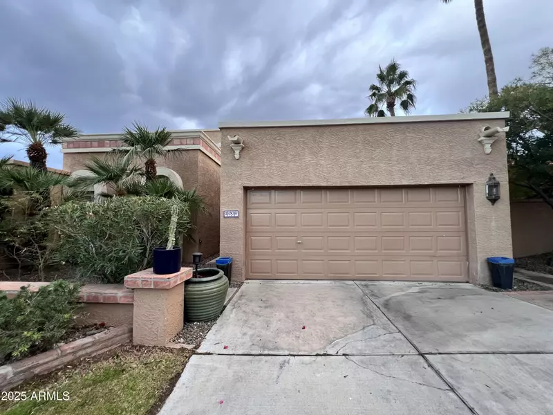 11008 N 10TH Street, Phoenix, AZ 85020