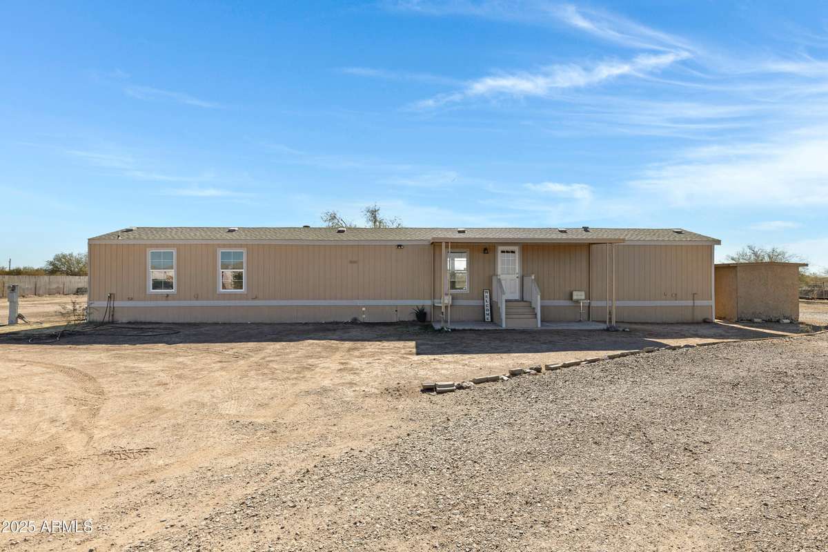 San Tan Valley, AZ 85143,9927 E PARKER Trail