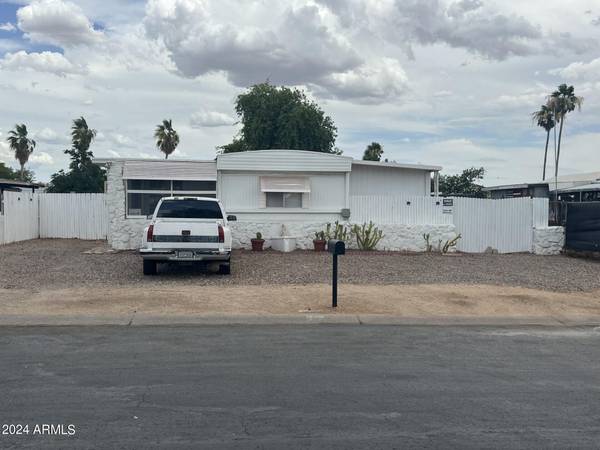 143 N 88TH Place, Mesa, AZ 85207