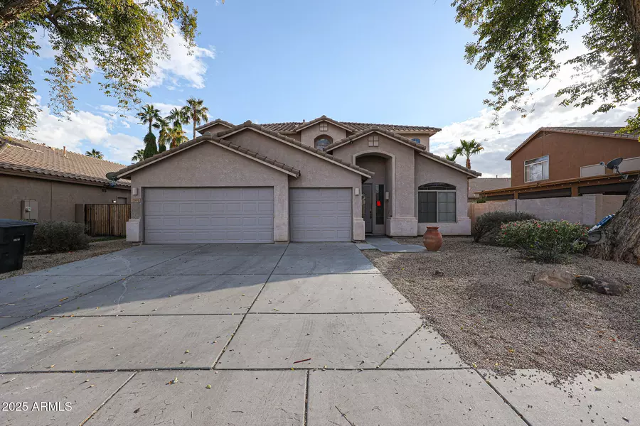 2891 E SAN TAN Street, Chandler, AZ 85225