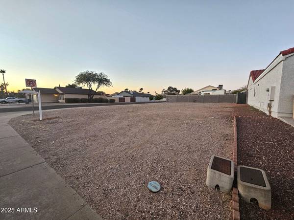 Apache Junction, AZ 85120,532 W ROSAL Avenue #65