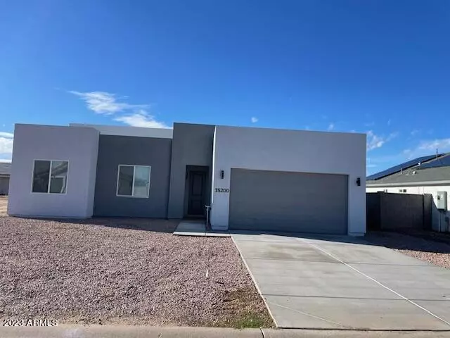 15200 S DIABLO Road, Arizona City, AZ 85123