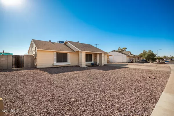 Peoria, AZ 85345,7137 W MERCER Lane