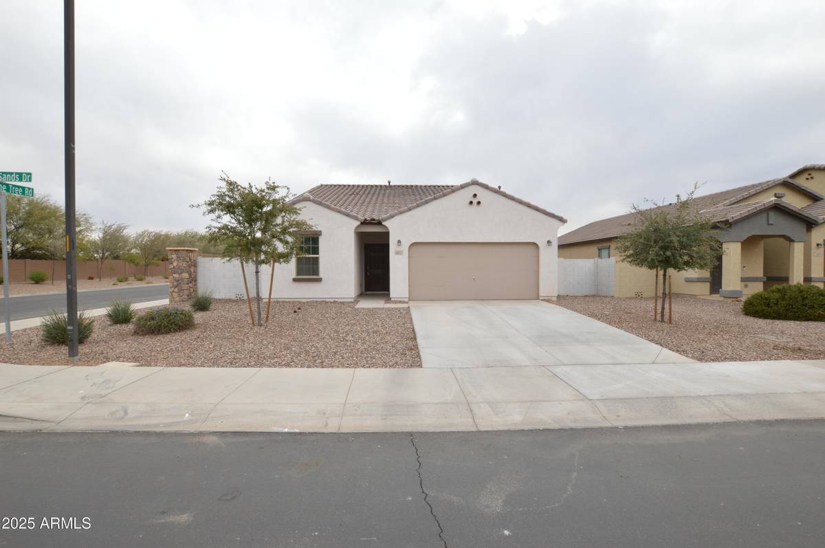 San Tan Valley, AZ 85140,275 W White Sands Drive