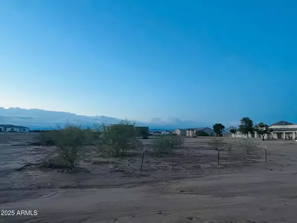 Wittmann, AZ 85361,29 N 256th Lane N #'''_'''