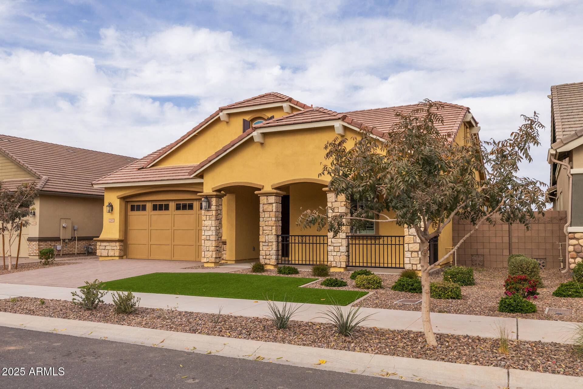 Queen Creek, AZ 85142,22852 E THORNTON Road