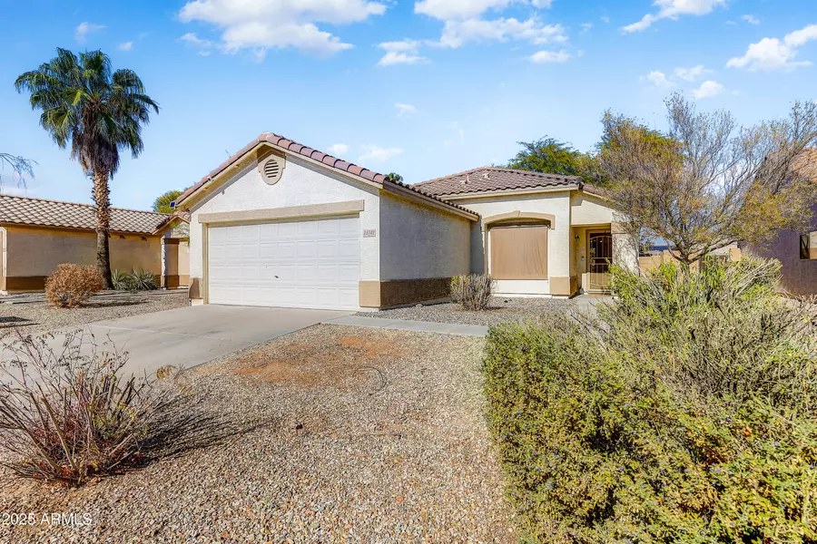 15742 W WATSON Lane W, Surprise, AZ 85379