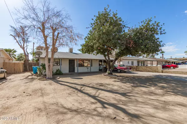 Phoenix, AZ 85015,2335 W TUCKEY Lane