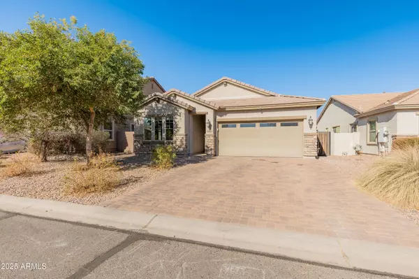 San Tan Valley, AZ 85143,822 E GOLD DUST Way