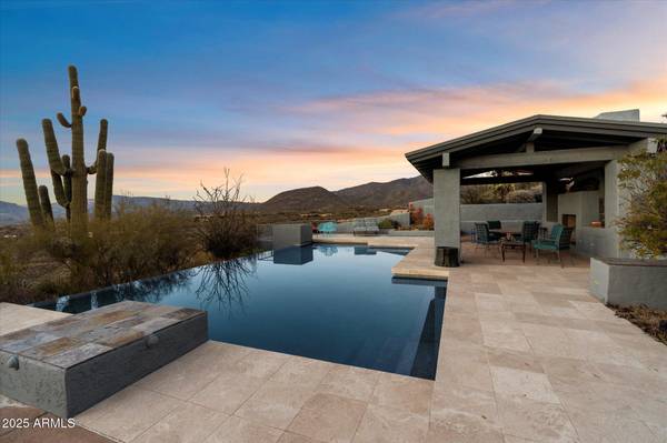 Carefree, AZ 85377,7740 E HORIZON Drive