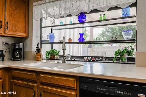 Glendale, AZ 85304,5415 W DESERT HILLS Drive