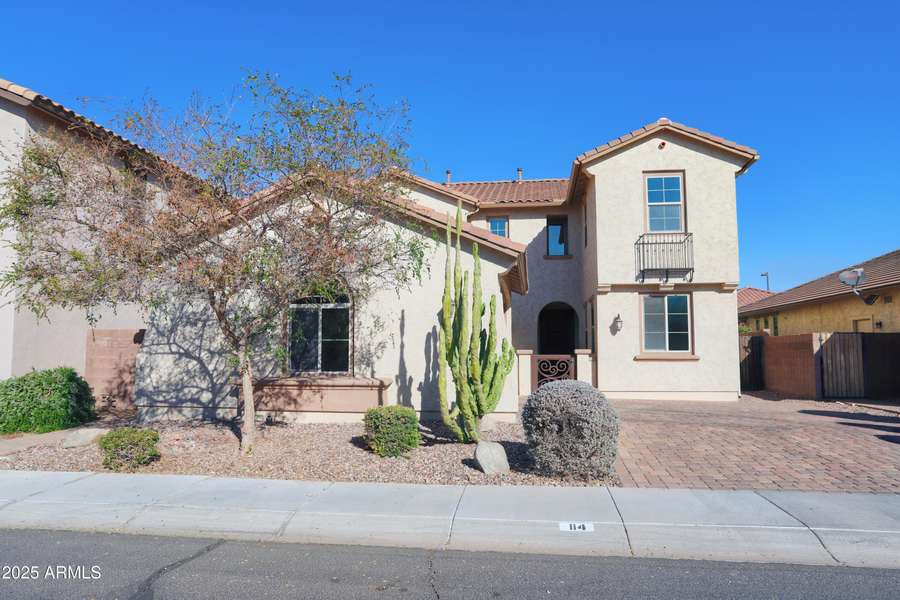 114 E Prescott Drive, Chandler, AZ 85249